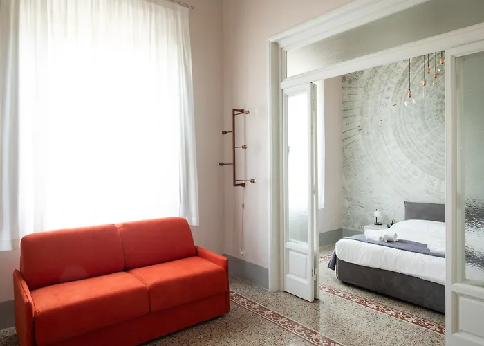 Galileo Galilei - Superior In Apartment Florenz